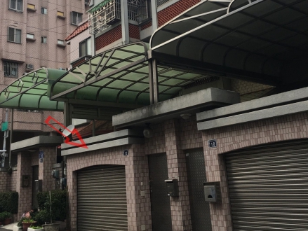 台中市南屯區文山六街12號 近文山國小 5房車庫別墅