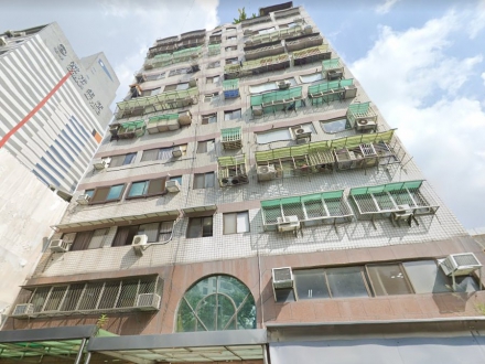 台中市西區梅川東路一段63號6樓之5｜台中教育大學【民權金鑽】套房｜草悟道