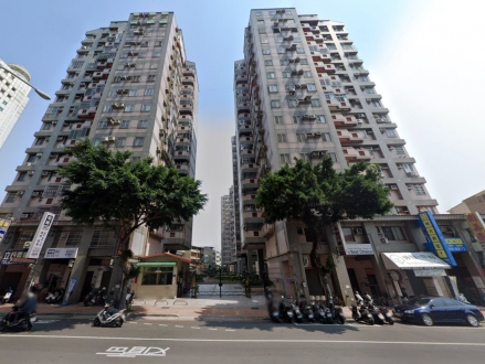 台中市東區進化路276號2樓之3【虎嘯東村社區】電梯三房｜一中商圈｜力行國小