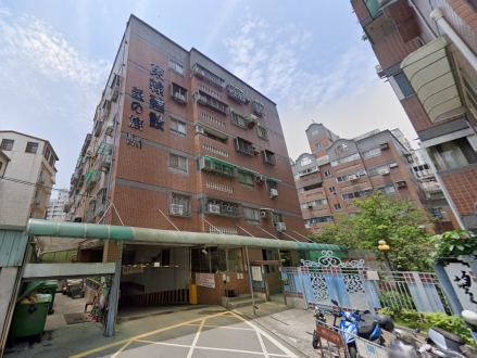 台中市南區大慶街二段15巷15號2樓之3【望族一期】套房｜中山醫｜大慶生活圈｜樹德國小