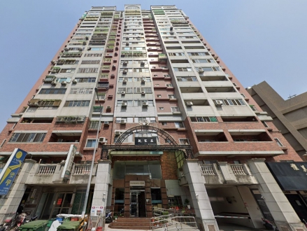 台中市南屯區向上路五段8號17樓之1【親家莊】視野三房平車｜忠勇路商圈|台中精密園區